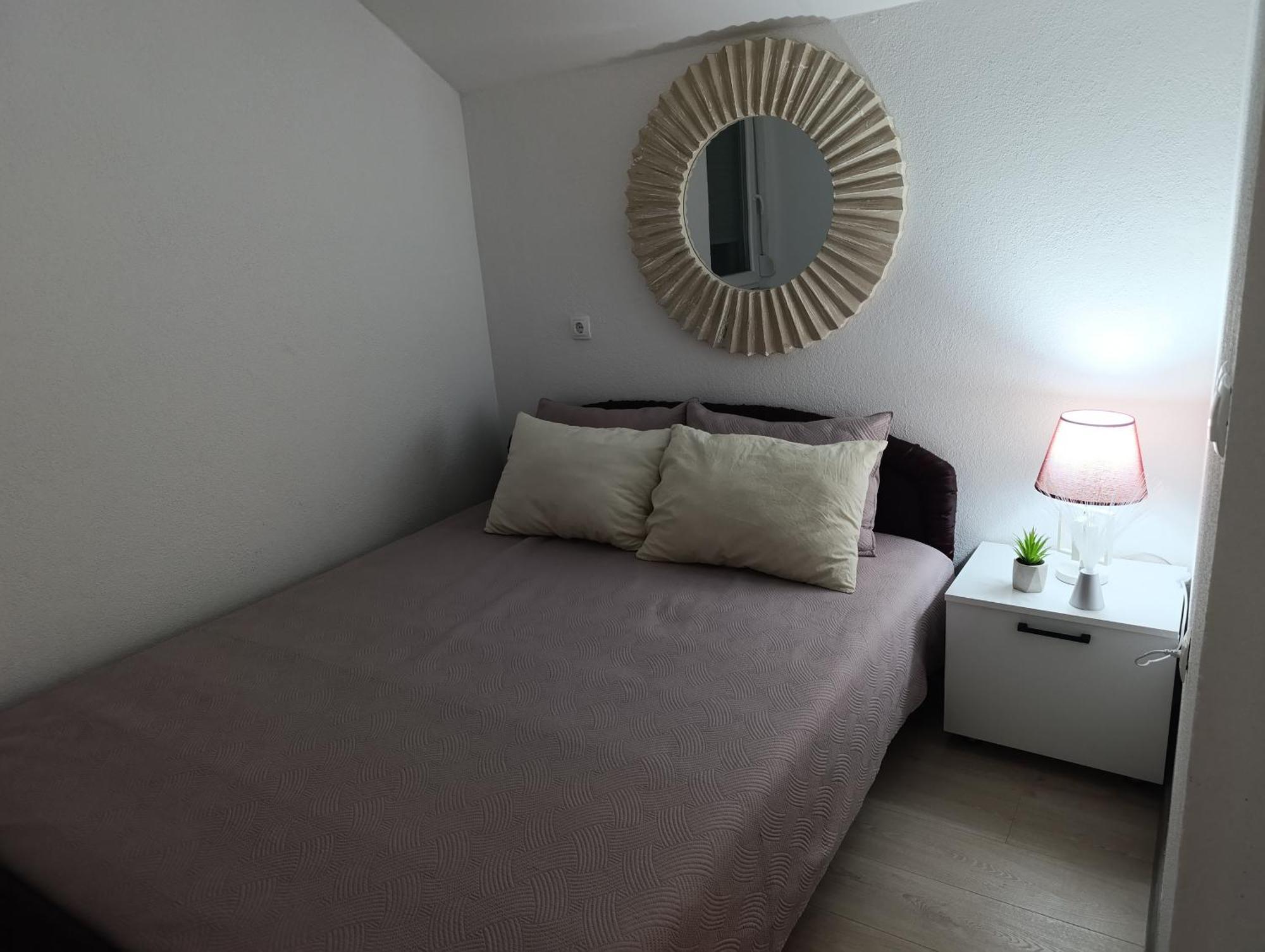 Va Vikendica Holiday home *